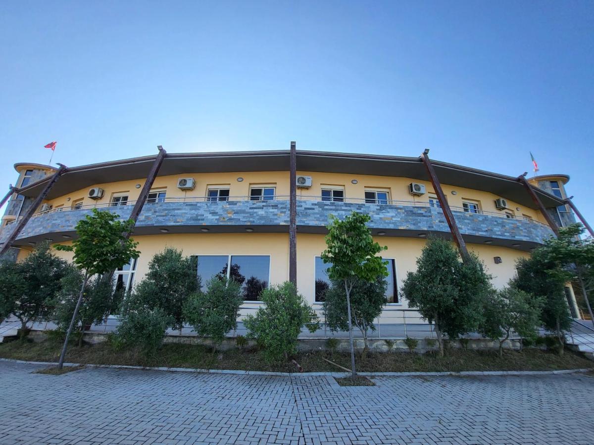 Panorama Guesthouse Bashtove Luaran gambar